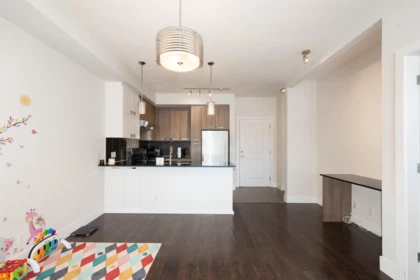 Entry Foyer Photo of 304 15956 86a Avenue, Surrey, BC