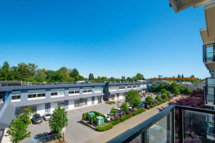 Garden / Landscaping Photo of 304 15956 86a Avenue, Surrey, BC