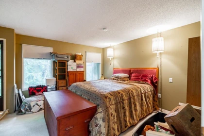 Guest Bathroom Photo of 4 305 Decaire Street, Coquitlam, BC