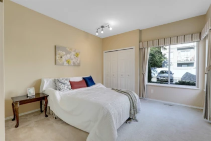 Walk-In Closet Photo of 106 13895 102 Avenue, Surrey, BC