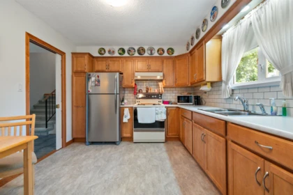 Basement Recreation Room Photo of 46122 Greenwood Drive, Chilliwack, BC
