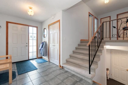 Walk-In Closet Photo of 46122 Greenwood Drive, Chilliwack, BC