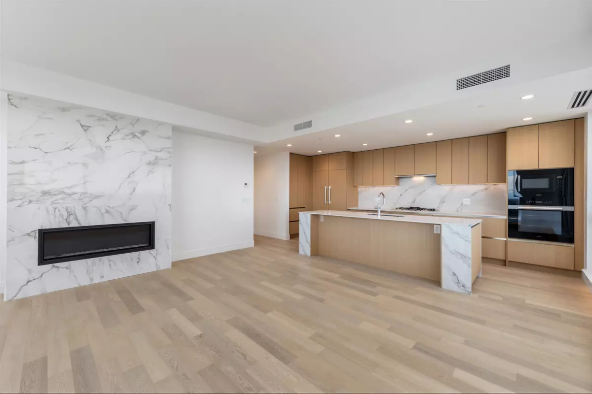 Living Room Photo of 1605 1475 Foster Street, Surrey, BC
