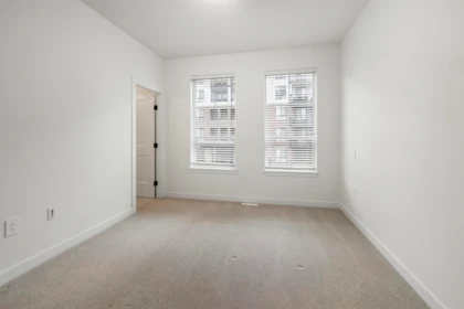 Loft / Bonus Room Photo of 6 2774 Montrose Avenue, Abbotsford, BC