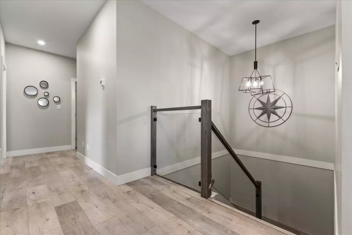 Family Room Photo of 46302 Riverside Drive, Chilliwack, BC