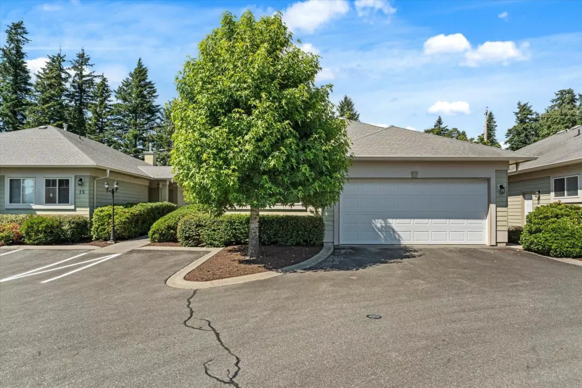 Exterior Rear Photo of 14 34159 Fraser Street, Abbotsford, BC