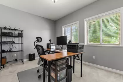 Mudroom Photo of 14 34159 Fraser Street, Abbotsford, BC