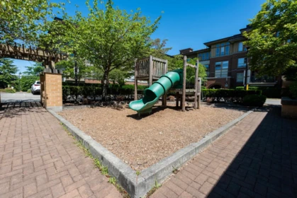 Basement Recreation Room Photo of 1108 5133 Garden City Road, Richmond, BC