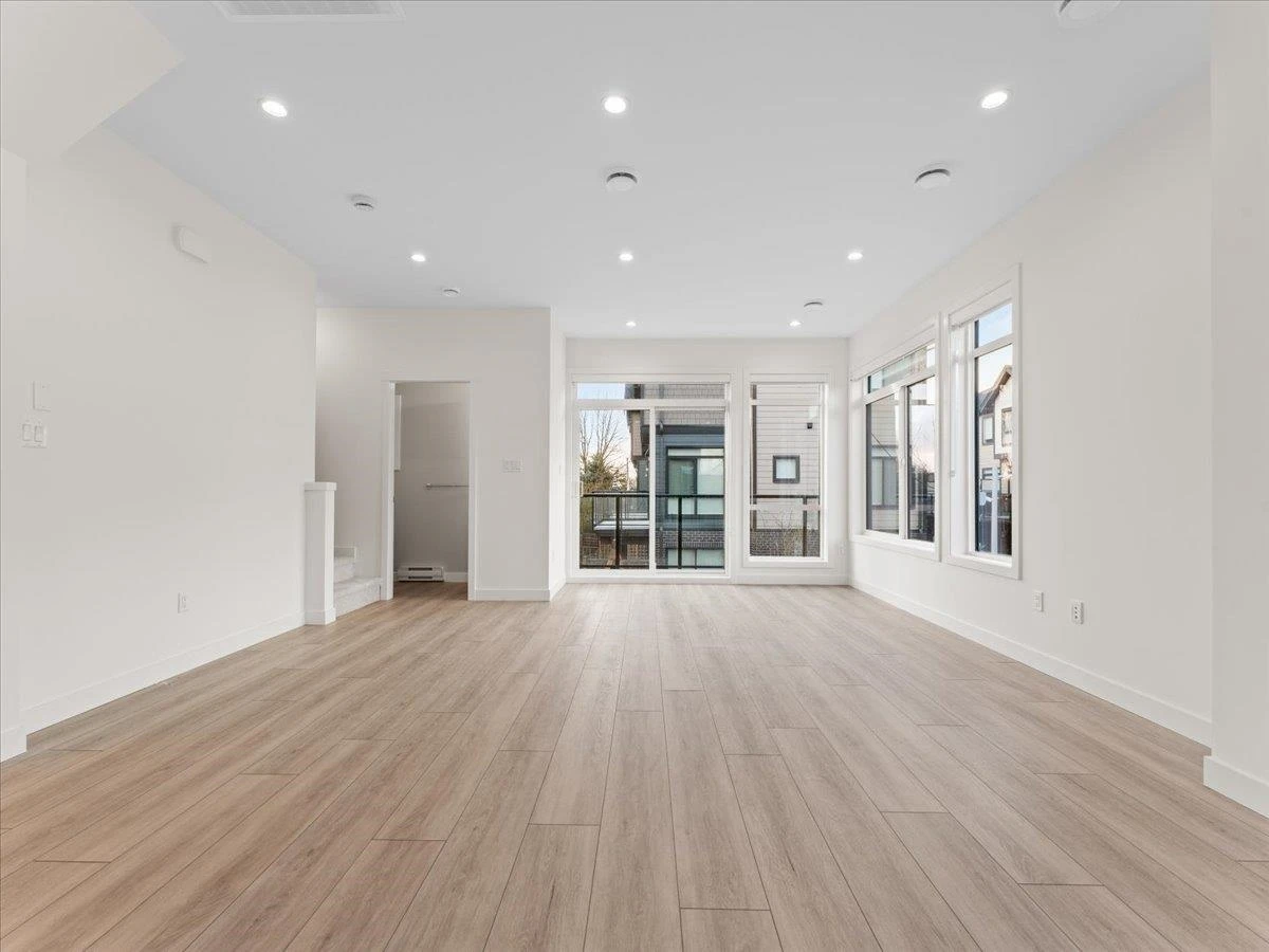 Living Room Photo of 34 4337 Boundary Road, Richmond, BC