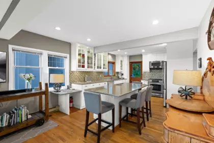 Pantry Photo of 1104 Esquimalt Avenue, West Vancouver, BC