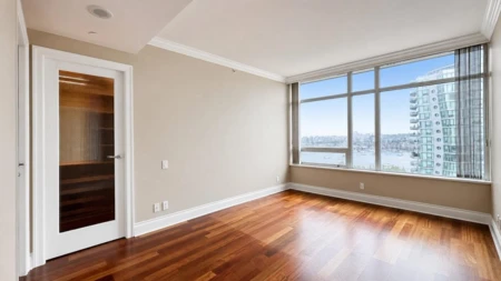Entry Foyer Photo of 1201 428 Beach Crescent, Vancouver, BC
