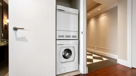 Mudroom Photo of 1201 428 Beach Crescent, Vancouver, BC