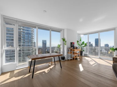 2904 6000 Mckay Avenue, Burnaby, BC, Burnaby — Apartment/Condo for sale