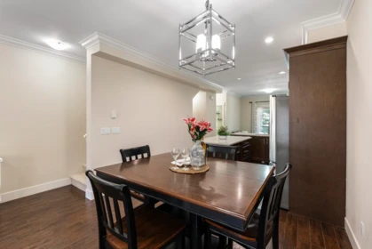 Kitchen Island Photo of 3 5957 152 Street, Surrey, BC