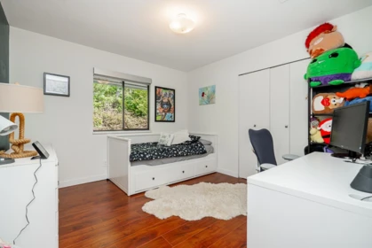 Basement Recreation Room Photo of 4643 Port View Place, West Vancouver, BC