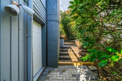 Front Yard Photo of 4643 Port View Place, West Vancouver, BC