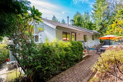 Outdoor Kitchen Photo of 4643 Port View Place, West Vancouver, BC