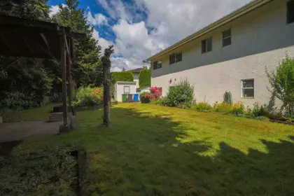 Basement Recreation Room Photo of 32678 Bevan Avenue, Abbotsford, BC