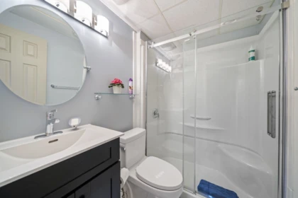 Mudroom Photo of 9669 Townline Diversion, Surrey, BC