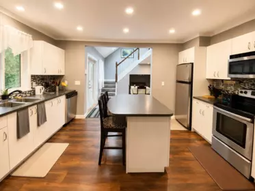 Pantry Photo of 46031 Cleveland Avenue, Chilliwack, BC
