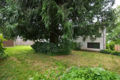Playground / Recreational Area Near 34865 Mcleod Avenue, Abbotsford, BC