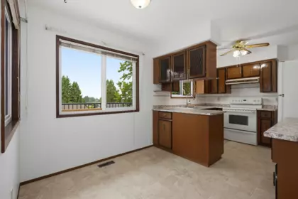 Primary Bedroom Photo of 34865 Mcleod Avenue, Abbotsford, BC
