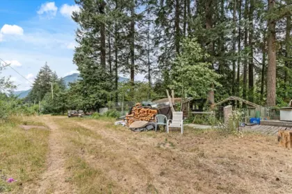 Neighborhood Park Photo Near 300 Robertson Crescent, Hope, BC