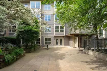 Hot Tub / Spa Photo of 101 7131 Stride Avenue, Burnaby, BC