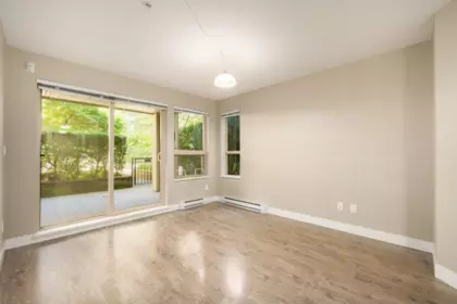 Kitchen Photo of 101 7131 Stride Avenue, Burnaby, BC