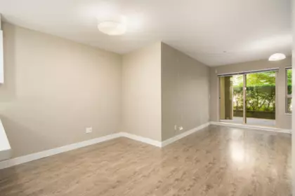 Primary Bathroom Photo of 101 7131 Stride Avenue, Burnaby, BC