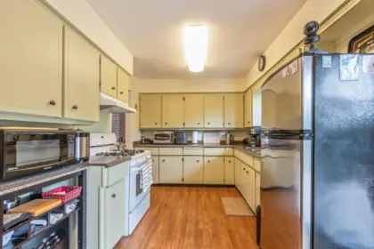 Basement Recreation Room Photo of 18102 58 Avenue, Surrey, BC