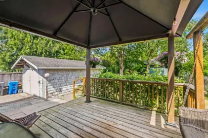 Entry Foyer Photo of 2304 Mouldstade Road, Abbotsford, BC