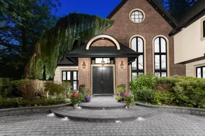 3083 Semiahmoo Trail, Surrey, BC, Surrey — Single Family Residence for sale