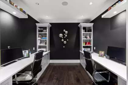 Mudroom Photo of 3083 Semiahmoo Trail, Surrey, BC