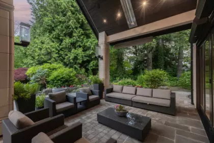 Swimming Pool Photo of 3083 Semiahmoo Trail, Surrey, BC