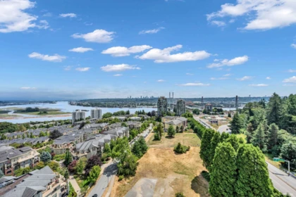 Office / Den Photo of 1805 280 Ross Drive, New Westminster, BC
