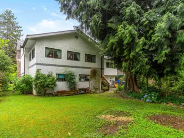 Front Yard Photo of 2599 Masefield Road, North Vancouver, BC