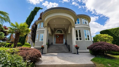 8579 171st Street, Surrey, BC, Surrey — Single Family Residence for sale