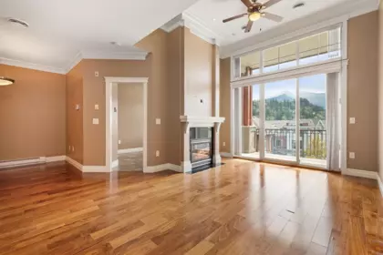 Breakfast Nook Photo of 405A 45595 Tamihi Way, Chilliwack, BC