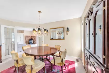 Breakfast Nook Photo of 3452 Clearbrook Road, Abbotsford, BC