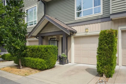 51 4967 220 Street, Langley, BC, Langley — Townhouse for sale