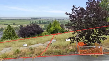 268 55 Street, Delta, BC, Delta — Land for sale