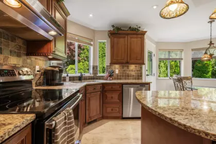 Kitchen Photo of 8030 153a Street, Surrey, BC