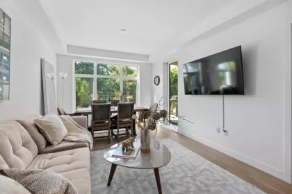 Breakfast Nook Photo of 113 747 E 3rd Street, North Vancouver, BC
