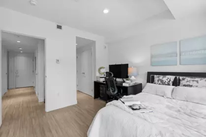 Hallway Photo of 113 747 E 3rd Street, North Vancouver, BC