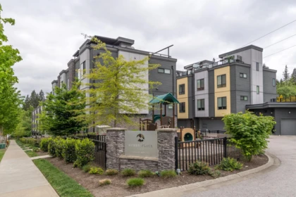 102 3503 Gislason Avenue, Coquitlam, BC, Coquitlam — Townhouse for sale