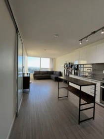 1503 6658 Dow Avenue, Burnaby, BC, Burnaby — Apartment/Condo for sale