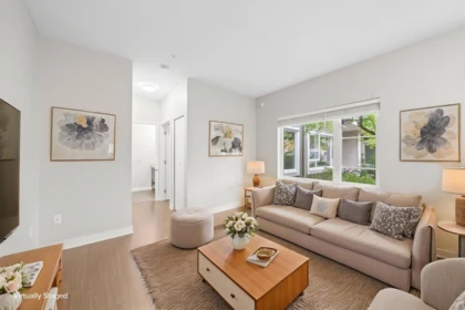 Kitchen Photo of 104 13740 75a Avenue, Surrey, BC