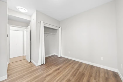 Primary Bathroom Photo of 104 13740 75a Avenue, Surrey, BC
