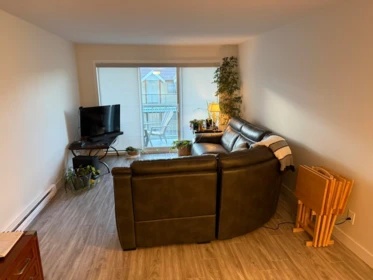 Primary Bedroom Photo of 103 46374 Margaret Avenue, Chilliwack, BC